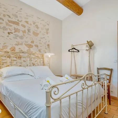 Mas La Miellerie - Charme Authentique Et Nature *