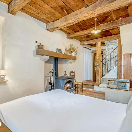 Dom wakacyjny Mas La Miellerie - Charme Authentique Et Nature Simiane-la-Rotonde